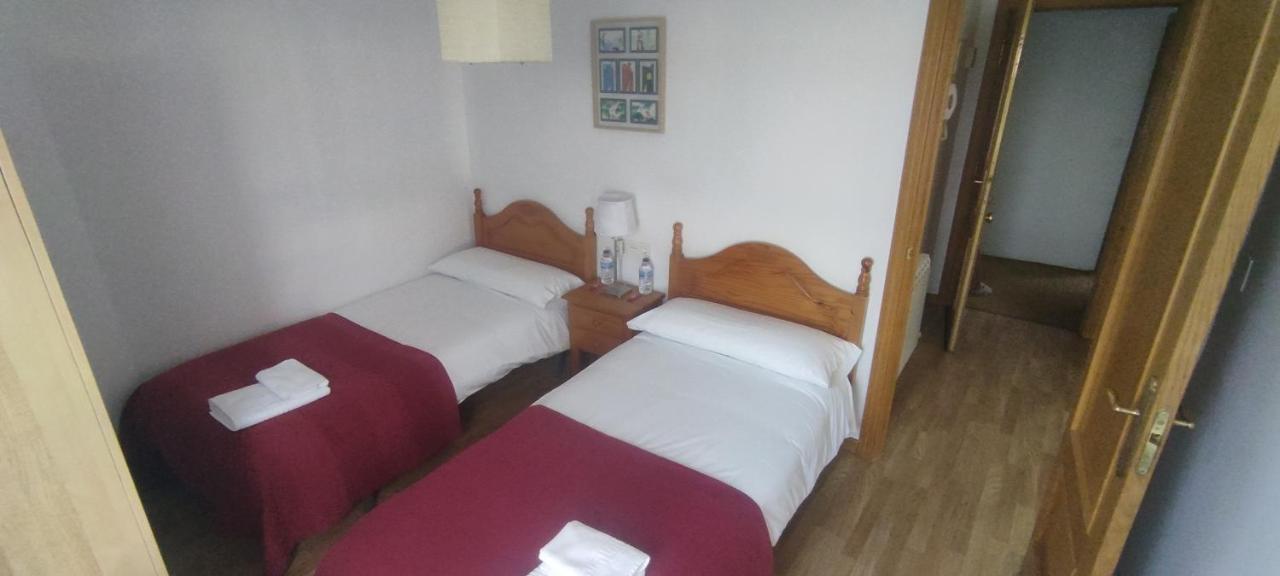 Ferienwohnung El Cruce 1 Y 2 Villafranca Del Bierzo Exterior foto