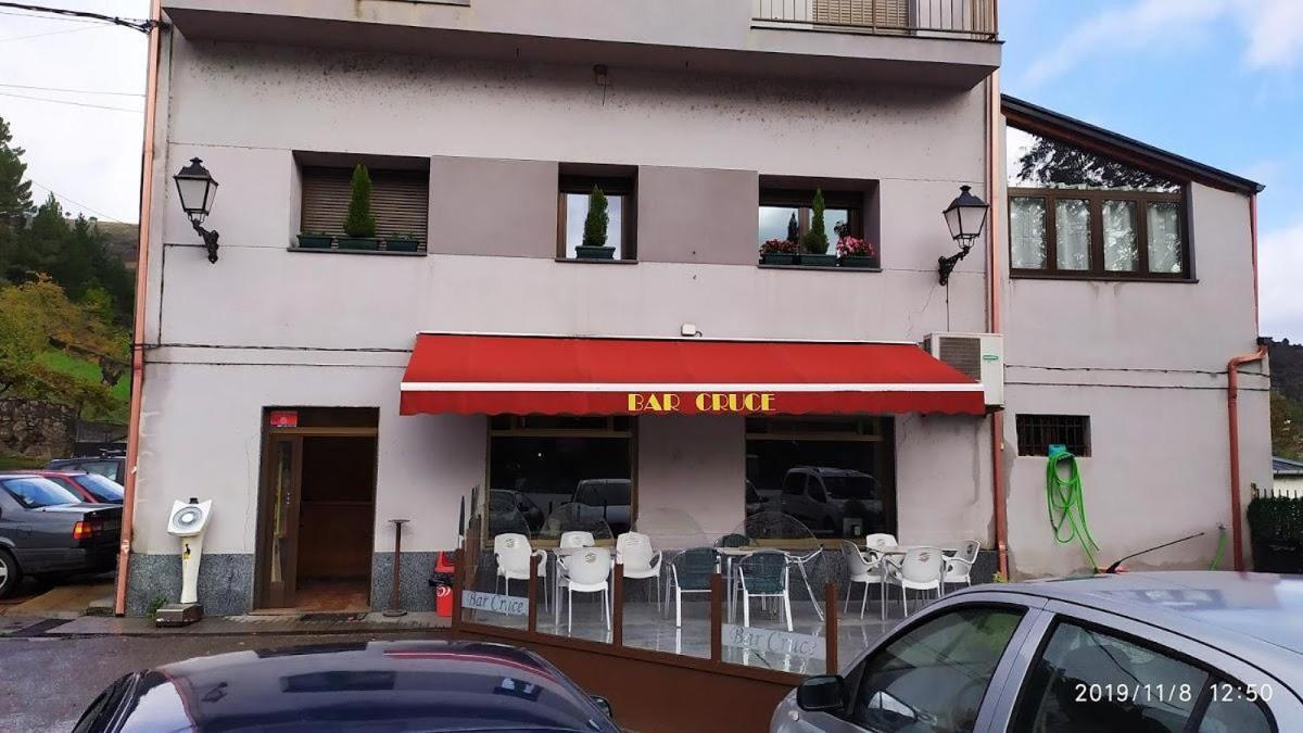 Ferienwohnung El Cruce 1 Y 2 Villafranca Del Bierzo Exterior foto